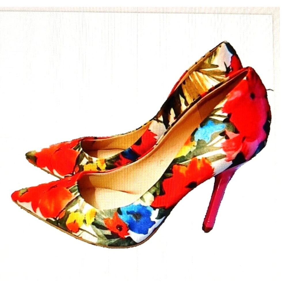 GUESS Floral‎ Satin Neodan Pointed Toe Stiletto Pumps Heels 8 1/2 M